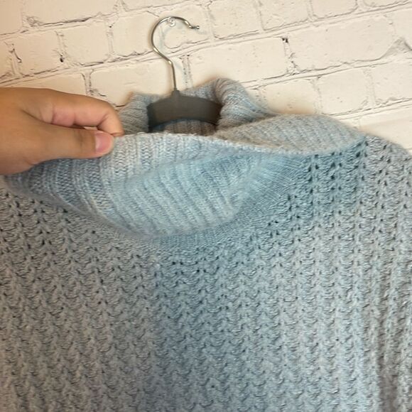 Maeve by Anthropologie Turtle Neck Sweater Size Small oversized - Picture 4 of 6